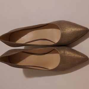 Nine West Gold heels